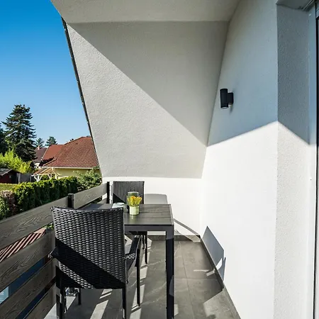 Balatonic Lime Apartmanhaz Aparthotel Siofok