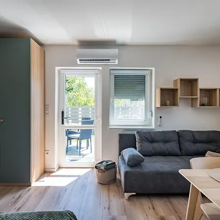 Balatonic Lime Apartmanhaz 4* Siófok