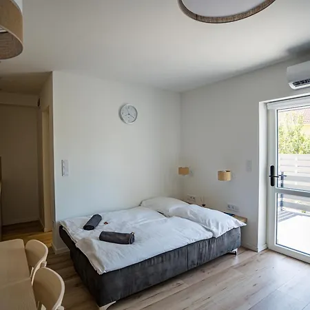Ξενοδοχείο με διαμερίσματα Balatonic Lime Apartmanhaz Σίοφοκ