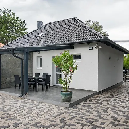 Balatonic Lime Apartmanhaz *
