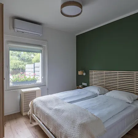 Balatonic Lime Apartmanhaz * Siófok