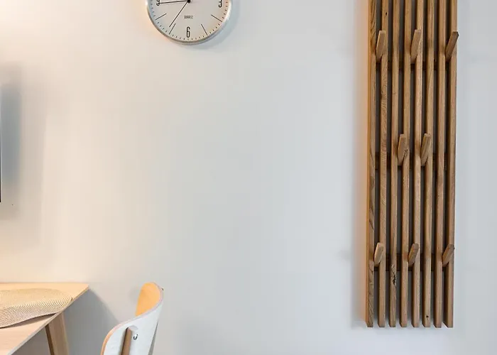 Balatonic Lime Apartmanhaz 아파트호텔 시오포크