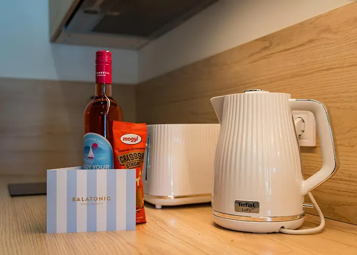 Balatonic Lime Apartmanhaz 4* 시오포크